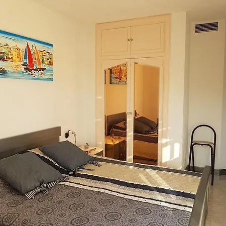 Mediterranee Blanca Bed & Breakfast *