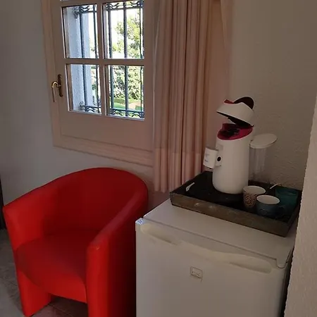 Mediterranee Blanca Bed & Breakfast